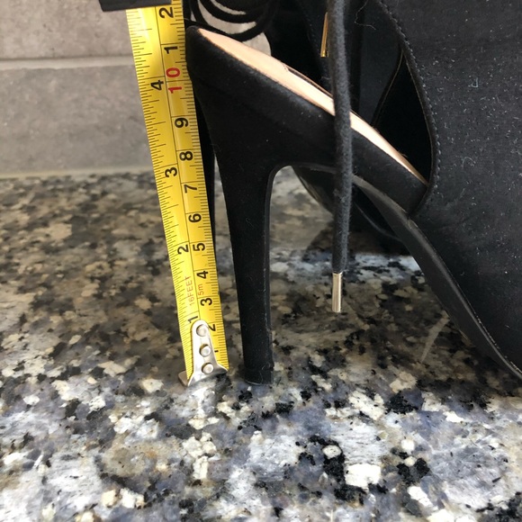 Open toe lace up back black faux suede heels - Picture 6 of 7